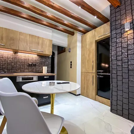 Apartman St. Tatti Luxury Studio