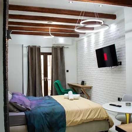 Apartman St. Tatti Luxury Studio