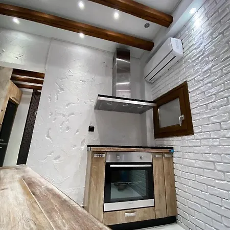 St. Tatti Luxury Studio Apartman Szaloniki